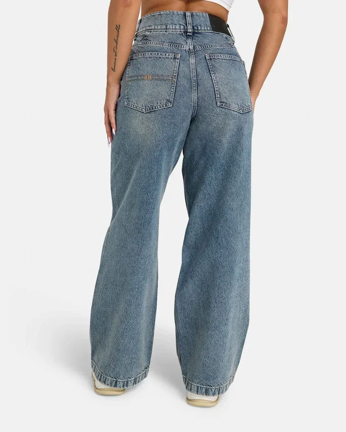 Damen-Denim-Jeans mit weitem Bein – Mid-Wash Damen-Denim-Jeans mit weitem Bein – Mid-Wash
