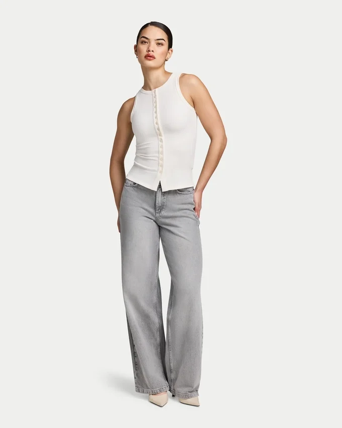 Damen-Essentials-Oberteil mit Knöpfen Damen-Essentials-Oberteil mit Knöpfen