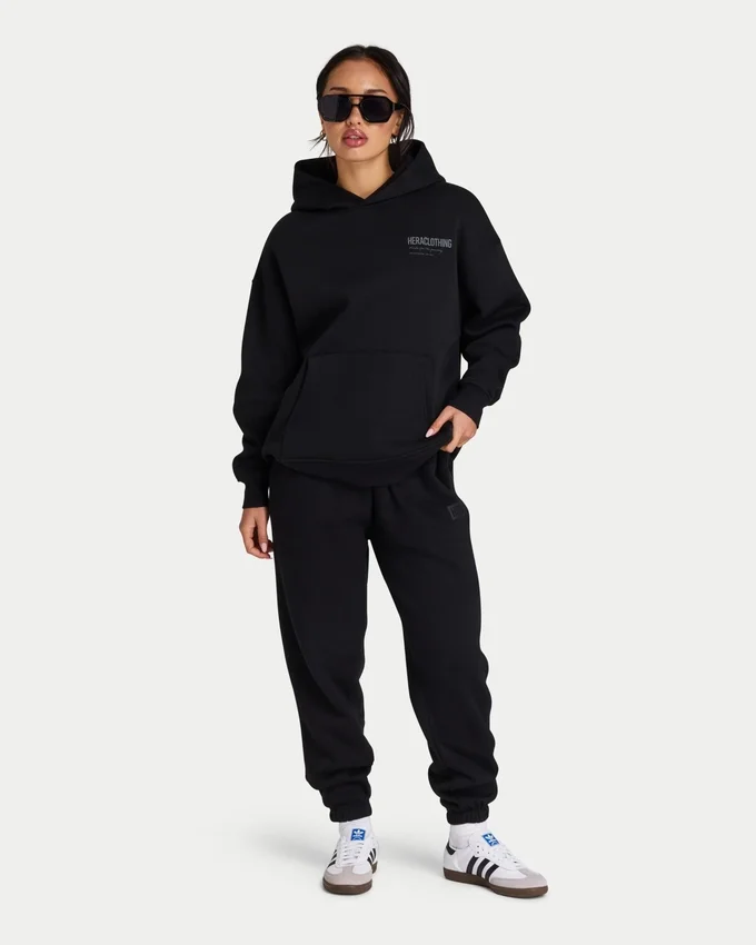 Damen-Hoodie „Club ’15“ in Oversize-Passform Damen-Hoodie „Club ’15“ in Oversize-Passform