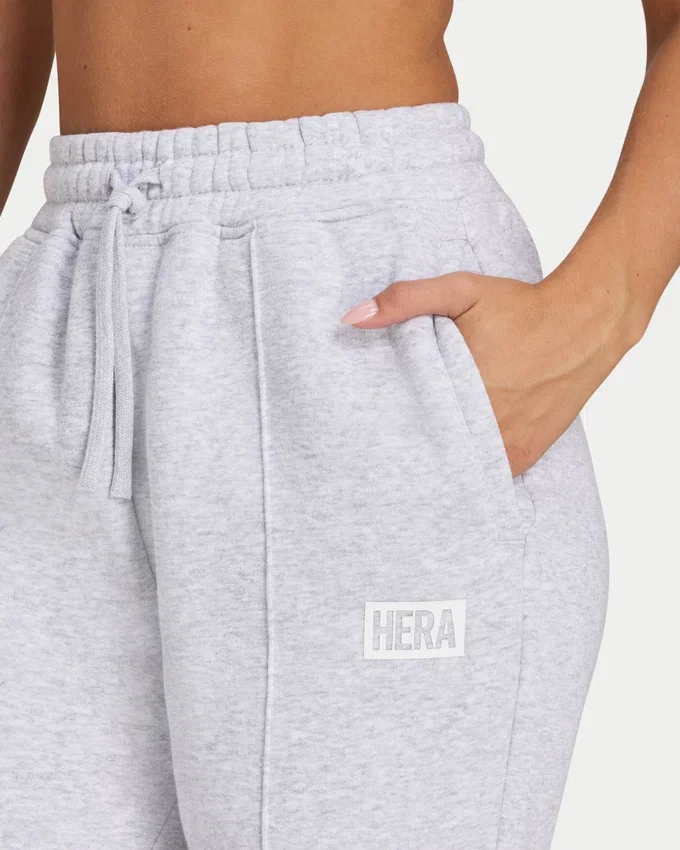 Damen-Jogginghose „Collective“ mit geradem Bein Damen-Jogginghose „Collective“ mit geradem Bein