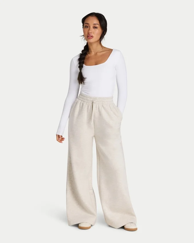 Damen-Jogginghose „Collective“ mit weitem Bein Damen-Jogginghose „Collective“ mit weitem Bein