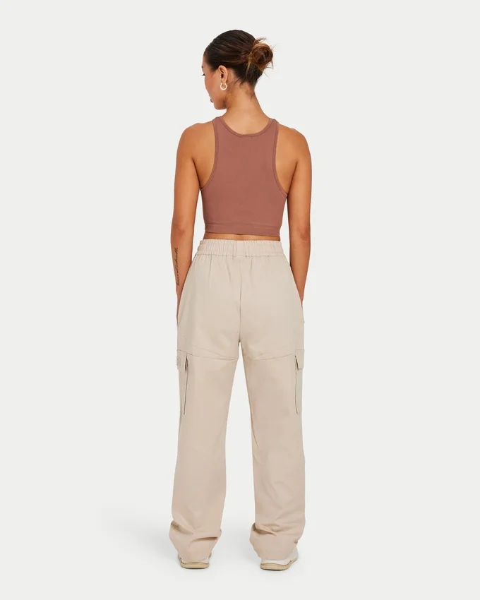 Damen-Racer-Oberteil „Base“ – Acorn Brown Damen-Racer-Oberteil „Base“ – Acorn Brown