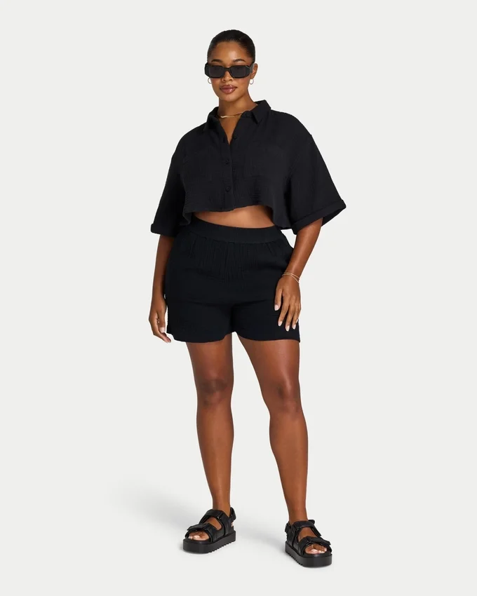 Damen-Resort-Crop-Shirt – schwarz Damen-Resort-Crop-Shirt – schwarz