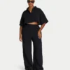 Damen-Resort-Crop-Shirt – schwarz Damen-Resort-Crop-Shirt – schwarz