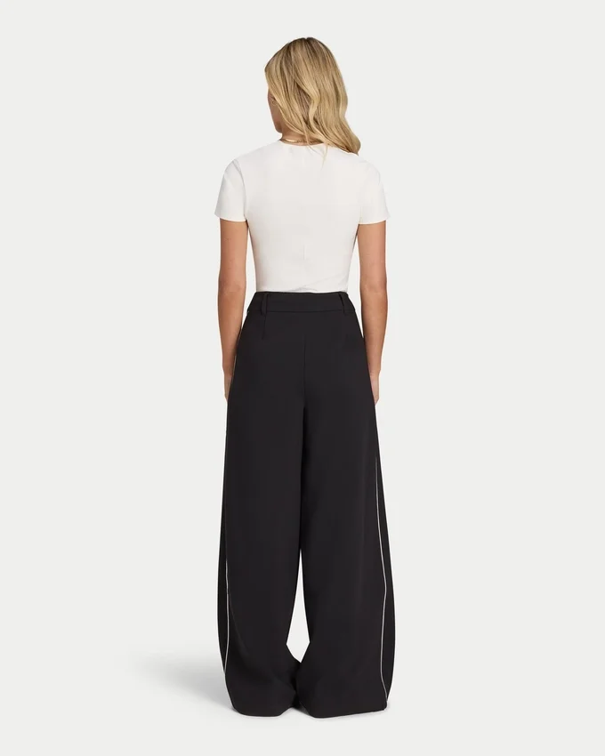 Damen-Studio-Hose mit weitem Bein Damen-Studio-Hose mit weitem Bein