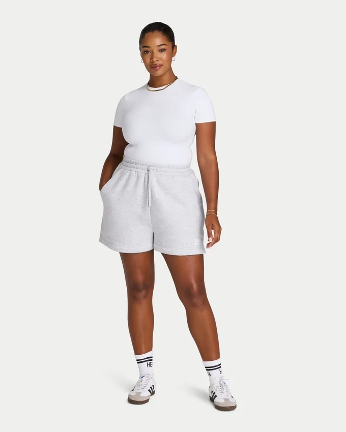 Damen-Sweatshorts „The Collective“ Damen-Sweatshorts „The Collective“