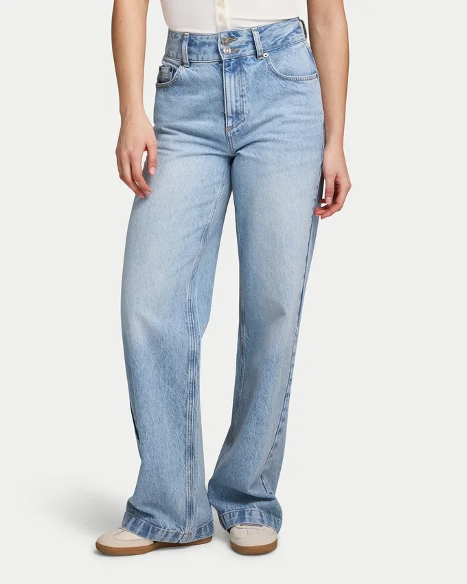 Damenjeans mit geradem Bein Damenjeans mit geradem Bein