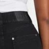 Damenjeans mit geradem Bein Damenjeans mit geradem Bein