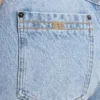 Damenjeans mit geradem Bein Damenjeans mit geradem Bein