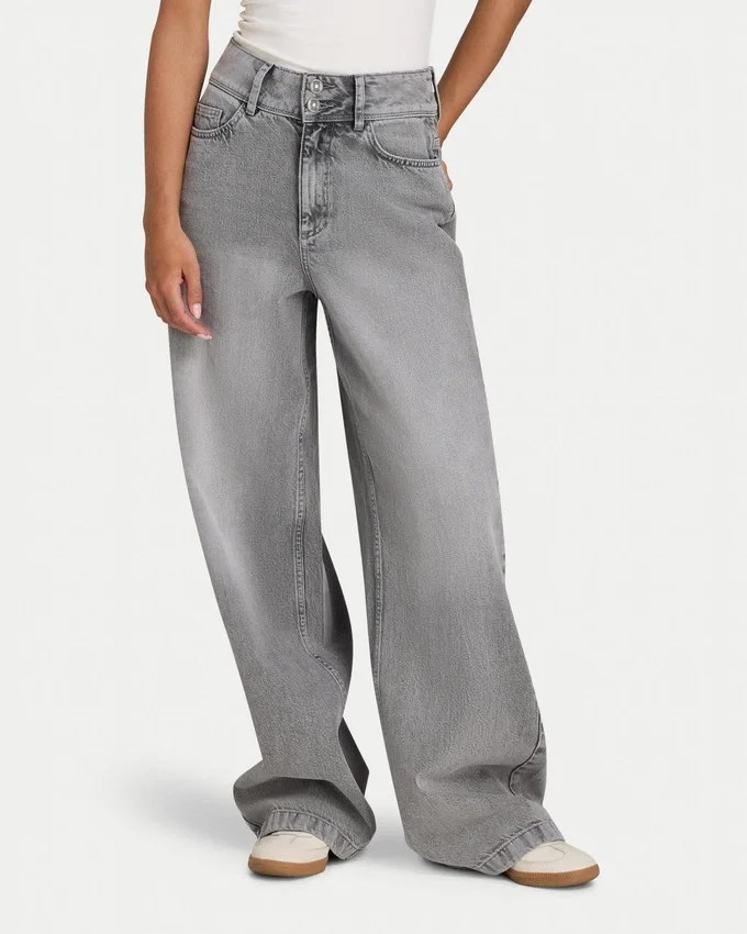 Damenjeans mit Weite Jeans Damenjeans mit Weite Jeans
