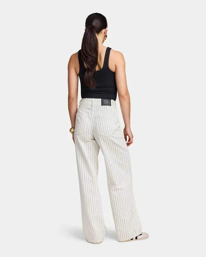 Damenjeans mit Weite Jeans Damenjeans mit Weite Jeans