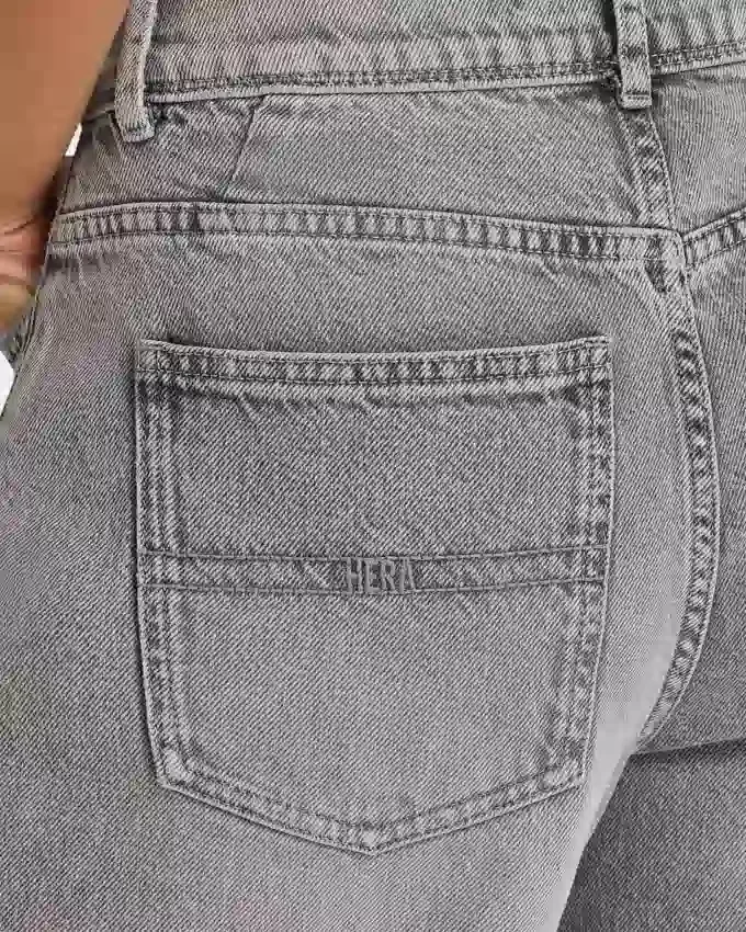 Damenjeans mit Weite Jeans Damenjeans mit Weite Jeans
