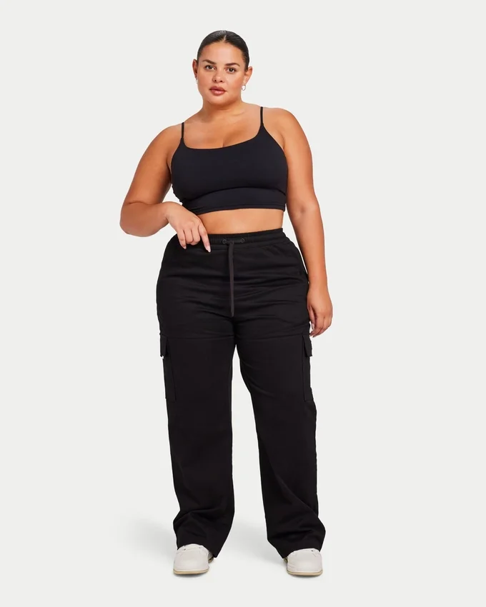 Essential Crop-Top für Damen – schwarz Essential Crop-Top für Damen – schwarz