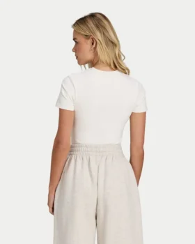 Essential-T-Shirt für Damen