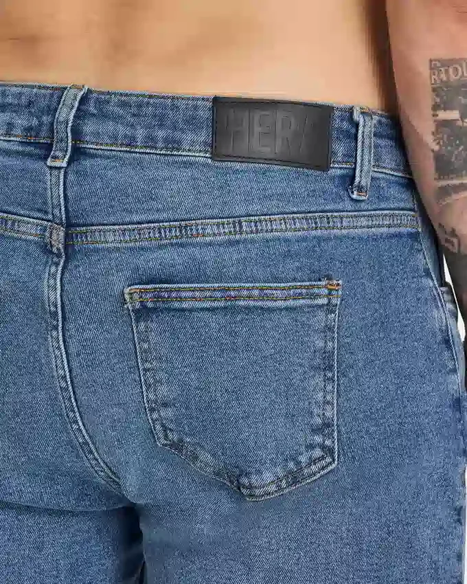 Herren-Jeans in Slim-Fit – Mittelblau Herren-Jeans in Slim-Fit – Mittelblau