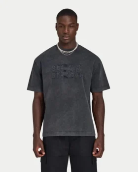 Herren-Signature-T-Shirt in charakteristischer Washed-Optik und Oversize-Passform