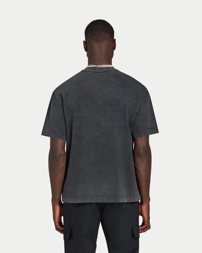 Herren-Signature-T-Shirt in charakteristischer Washed-Optik und Oversize-Passform Herren-Signature-T-Shirt in charakteristischer Washed-Optik und Oversize-Passform