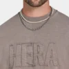 Herren-Signature-T-Shirt in charakteristischer Washed-Optik und Oversize-Passform Herren-Signature-T-Shirt in charakteristischer Washed-Optik und Oversize-Passform