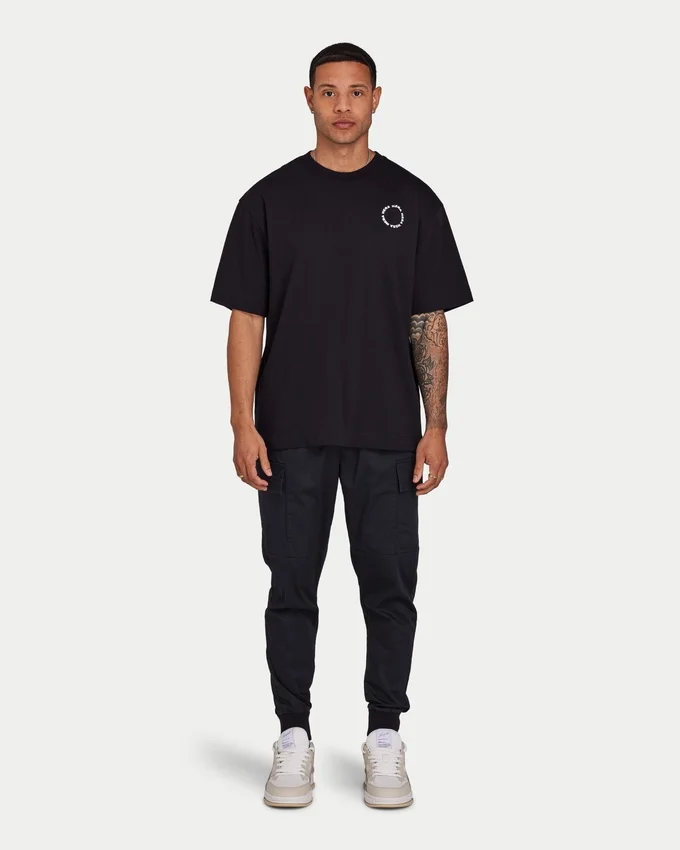 Herren-T-Shirts | Motion Oversized-T-Shirt – Schwarz Herren-T-Shirts | Motion Oversized-T-Shirt – Schwarz
