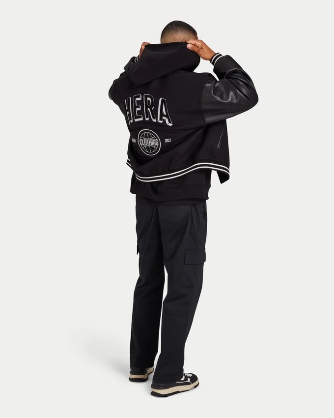 Herren-Varsity-Bomberjacke in limitierter Auflage Herren-Varsity-Bomberjacke in limitierter Auflage