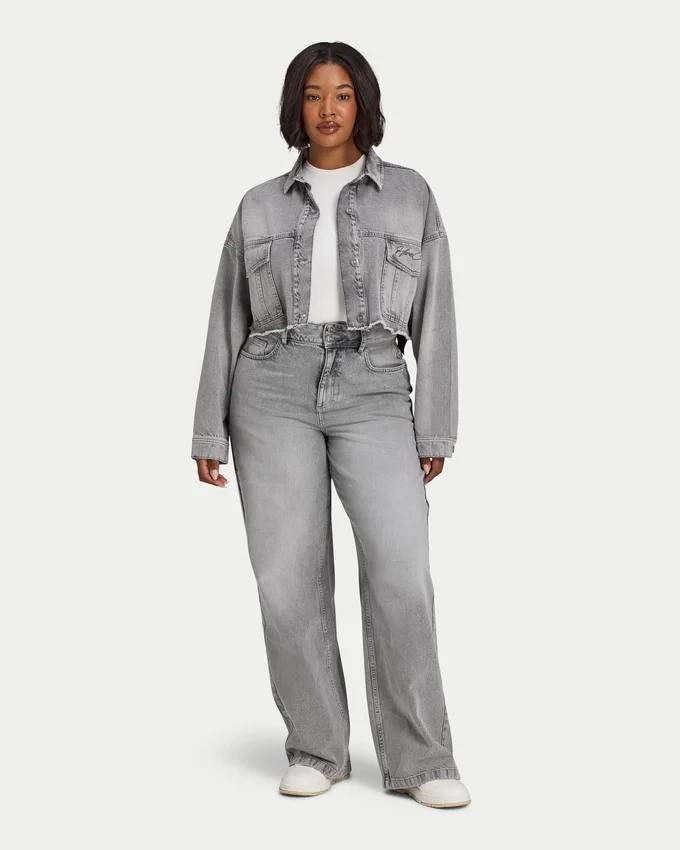 Kurze Denim-Jacke für Damen Kurze Denim-Jacke für Damen