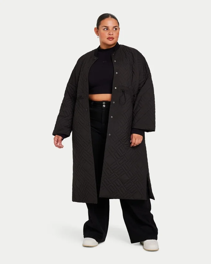Lange Daunenjacke für Damen – schwarz Lange Daunenjacke für Damen – schwarz