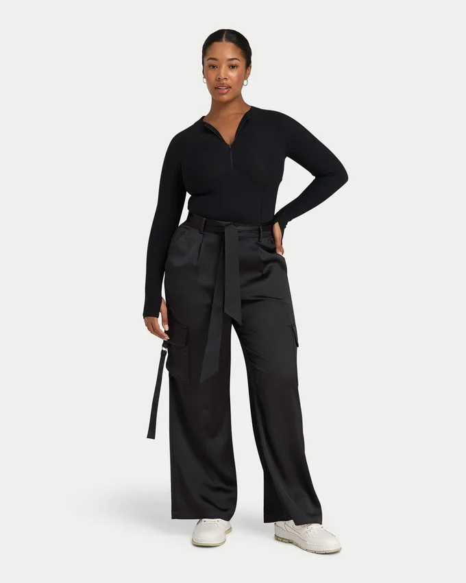 Maßgeschneiderte Cargohose für Damen Maßgeschneiderte Cargohose für Damen