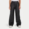 Rewear Damenhose aus Kunstleder mit weitem Bein – schwarz Rewear Damenhose aus Kunstleder mit weitem Bein – schwarz