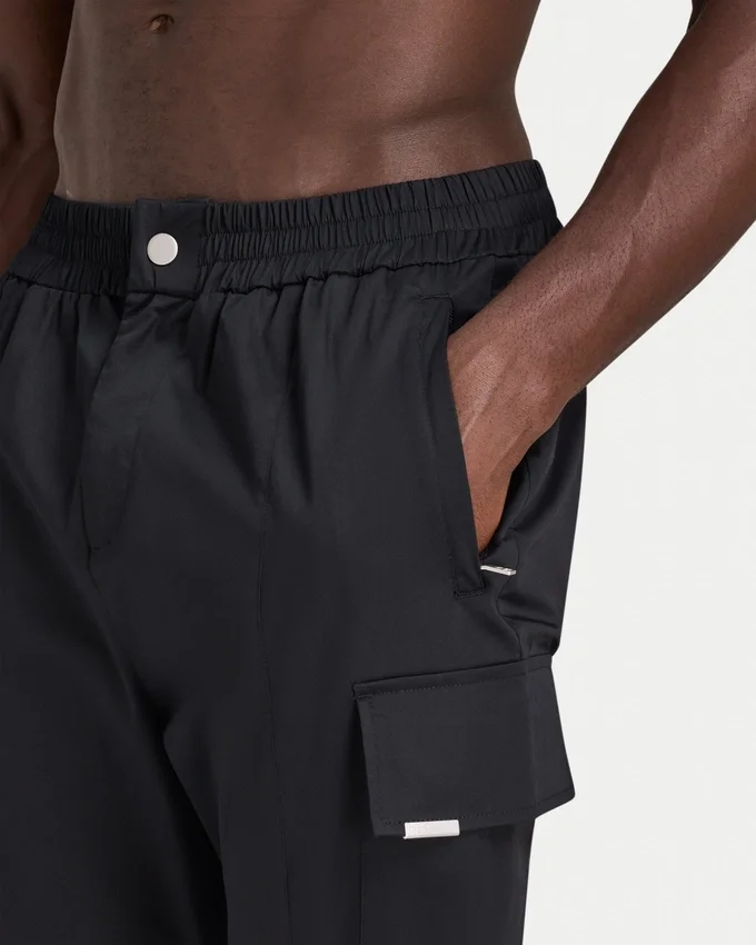 Utility-Cargohose für Herren mit konischer Passform Utility-Cargohose für Herren mit konischer Passform