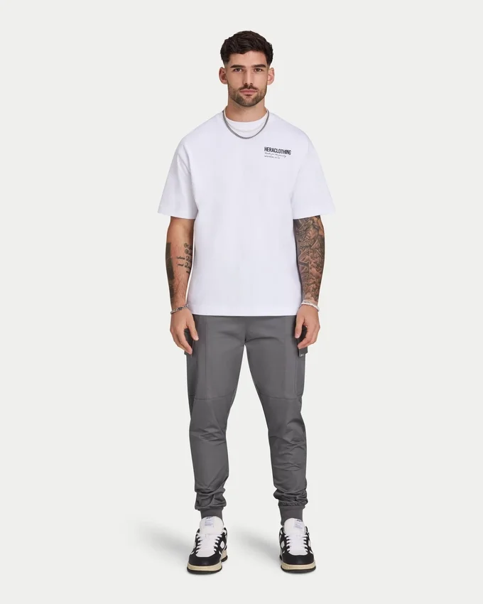 Utility-Cargohose für Herren mit konischer Passform Utility-Cargohose für Herren mit konischer Passform