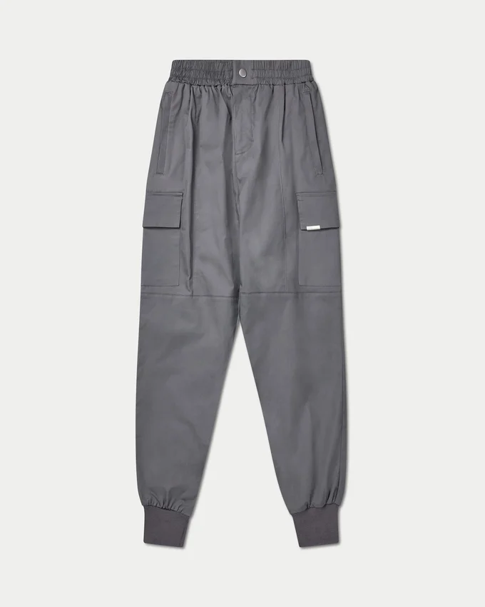 Utility-Cargohose für Herren mit konischer Passform Utility-Cargohose für Herren mit konischer Passform